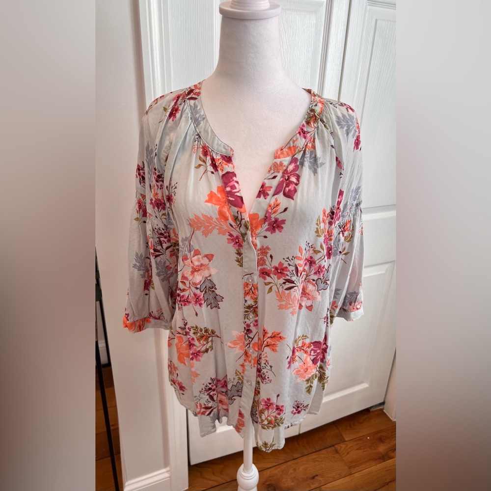 Dear John Audrey Spring in Bloom Blouse | Medium | Grey/ Pink - Picture 4 of 13